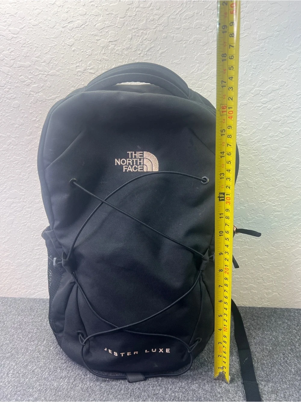 North Face - Jester Luxe Backpack / TNF Black Heather/Burnt Coral North Face -